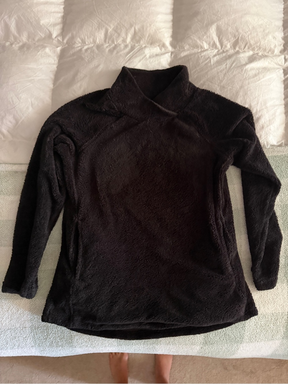 Taylor Black Sherpa Turtleneck Pullover